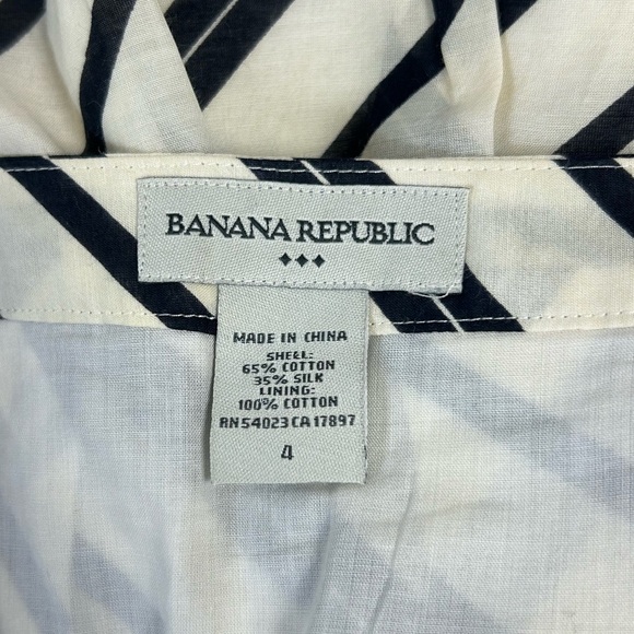 BANANA REPUBLIC Striped Flowy Pleated Knee Length Skirt K - Picture 5 of 9